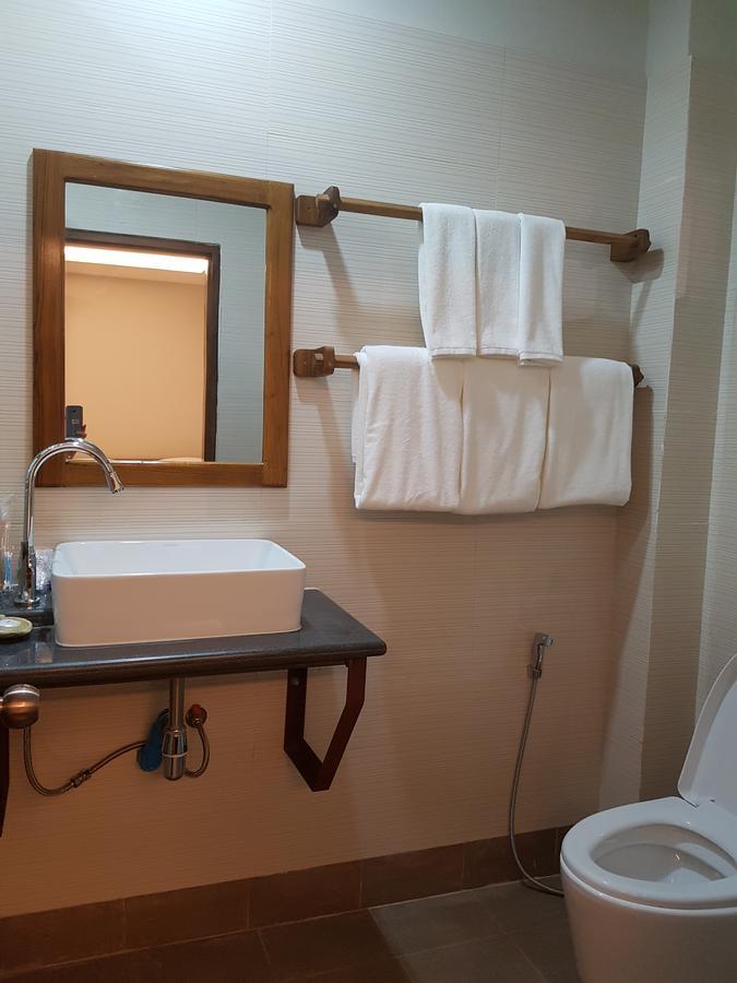 Northern Breeze Hotel Bagan Luaran gambar