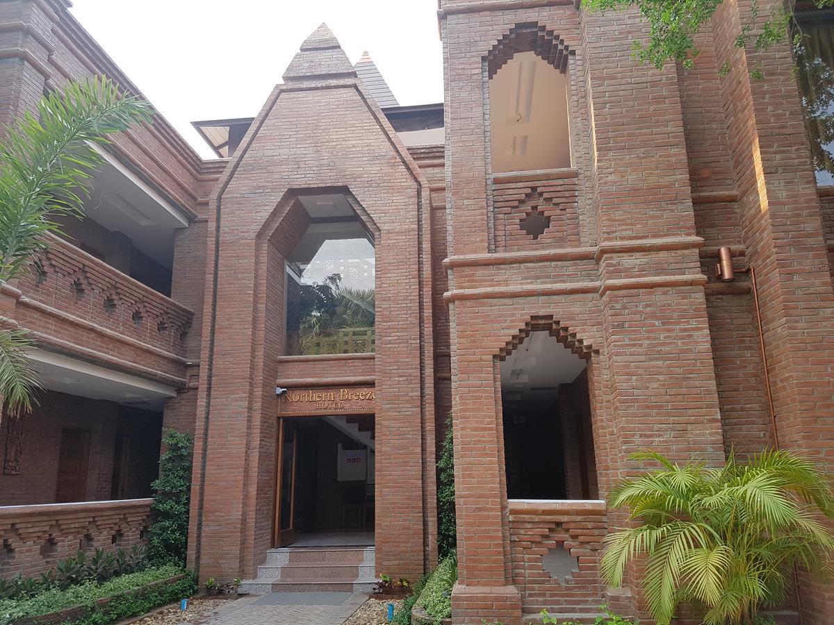 Northern Breeze Hotel Bagan Luaran gambar