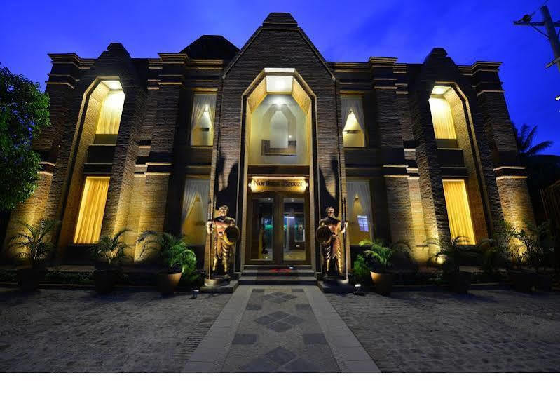 Northern Breeze Hotel Bagan Luaran gambar